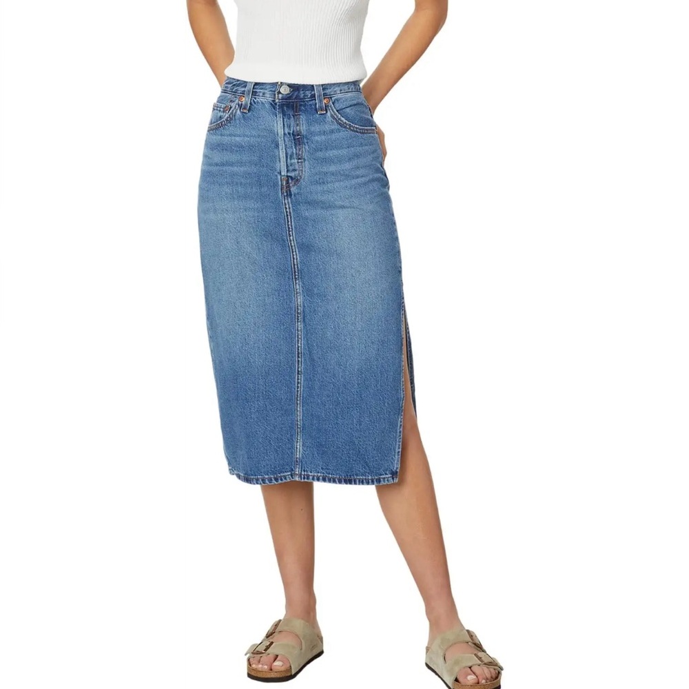 Levi’s denim skirt size 24